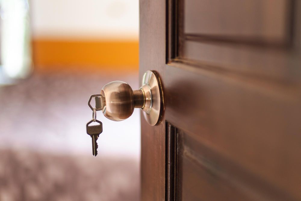Residential locksmith rekey lock